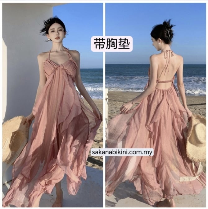 粉色气质沙滩长裙